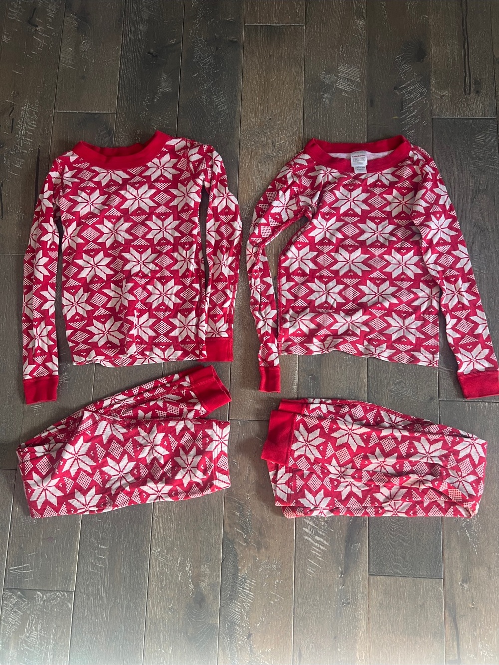 2 pairs Hanna Andersson Red and White Snowflake Pajama sets